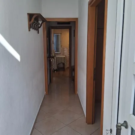 Avli - Quiet In Appartement Skiathos Chora